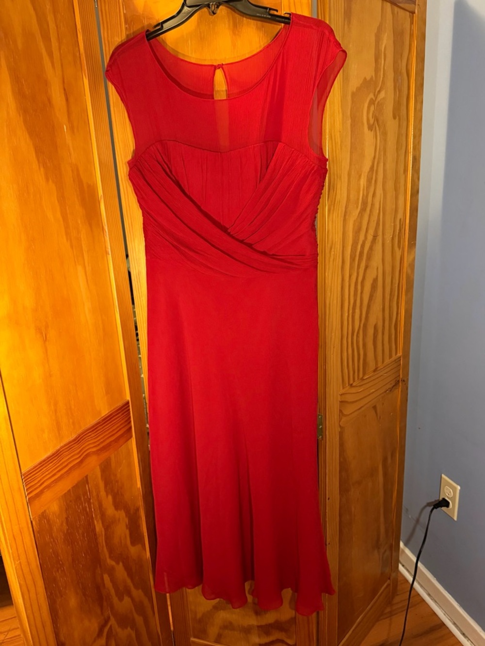 Romantic Red Silk Sleeveless Midi Dress | Size 10